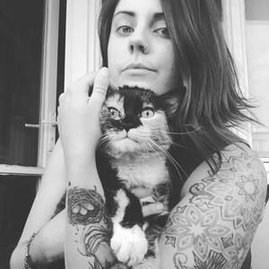 Meet your Posher, Caroline